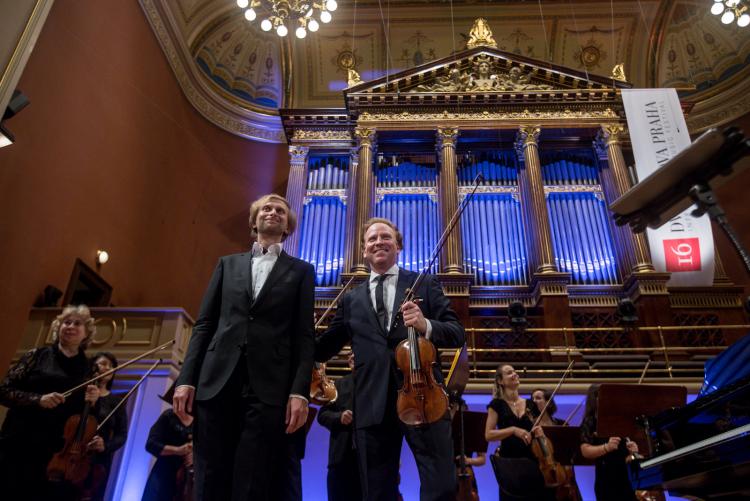 Daniel Hope a Ivo Kahánek - závěrečné poděkování
