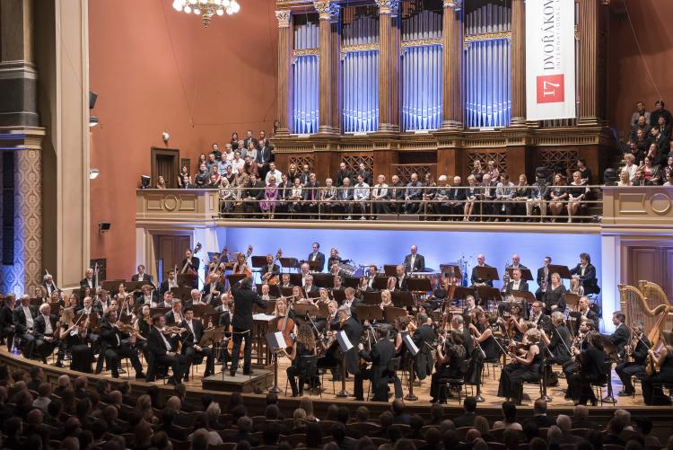 London Philharmonic Orchestra a Vladimir Jurowski