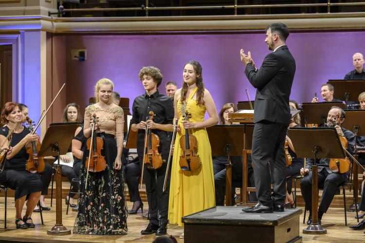 Dvořákova Praha 2020 - Marie Hasoňová, Matteo Hager, Eliška Kukalová, Marek Šedivý a PKF - Prague Philharmonia