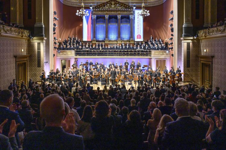 Dvořákova Praha 2020 - Tomáš Netopil, Mladá filharmonie Dvořákovy Prahy a Pražský filharmonický sbor