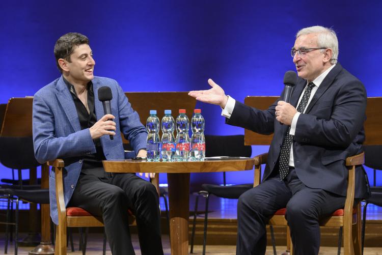 Dvořákova Praha 2021 - 14/9/2021 – Mladí filharmonici Dvořákovy Prahy, Tomáš Netopil & Narek Hakhnazaryan
