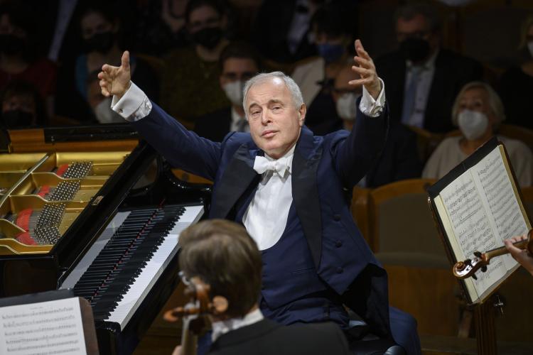 Dvořákova Praha 2021 - 24/9/2021 – Sir András Schiff, Česká filharmonie