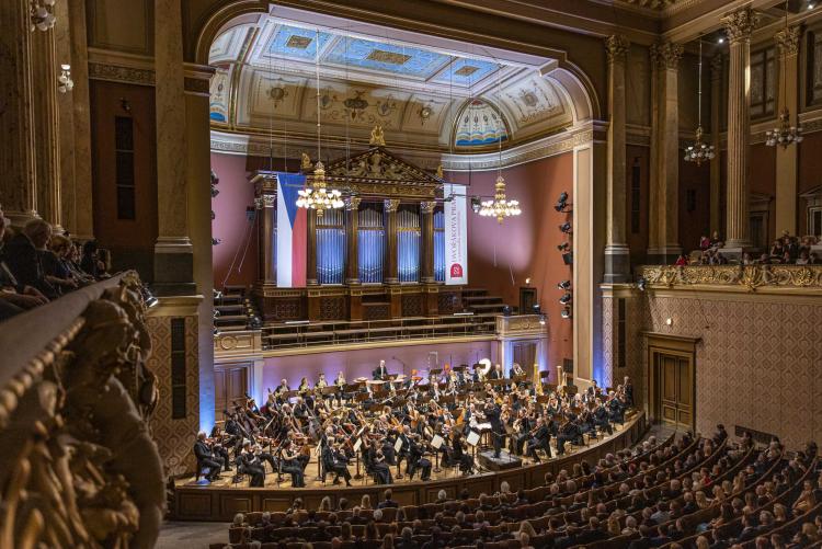 Dvořákova Praha 2022 – závěrečný koncert 25/9/2022 – Symfonický orchestr Švédského rozhlasu, Daniel Harding, Veronika Eberle