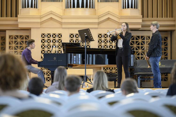 Dvořákova Praha 2022 – Masterclass 16/9/2022 – Sergei Nakariakov