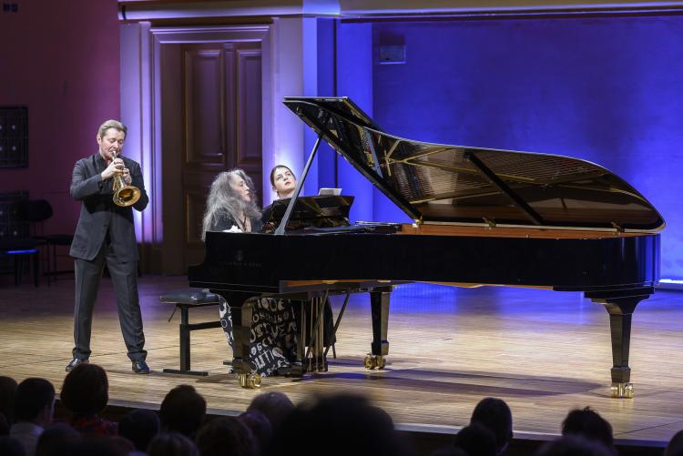 Dvořákova Praha 2022 – koncert 24/9/2022 – M. Argerich, M. Meerovitch, S. Nakariakov