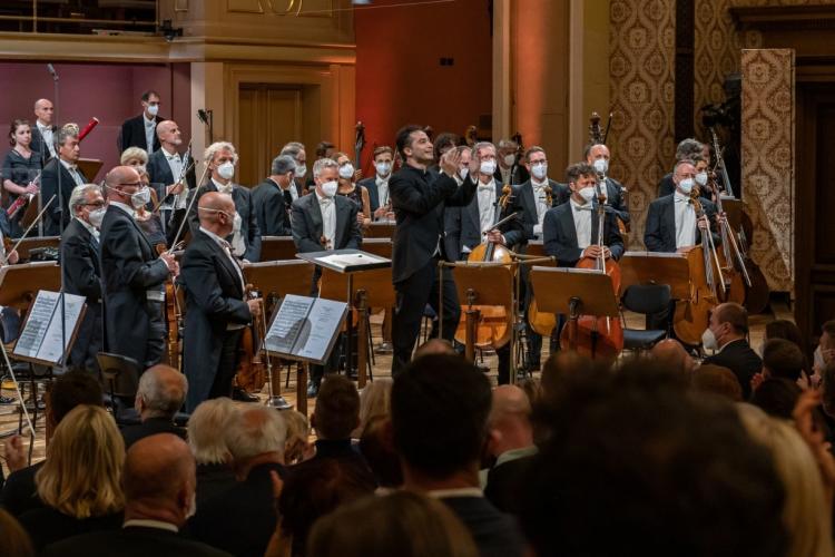 Dvořákova Praha 2021 - Zahajovací koncert 6/9/2021 - Filarmonica della Scala, Andrés Orozco-Estrada, Daniel Müller-Schott