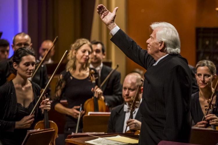 Philharmonia Orchestra London, Christoph von Dohnányi and Carolin Widmann