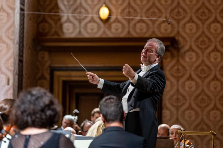 Dvořákova Praha 2023 - koncert 14/9/2023 - Česká filharmonie, S. Oramo, PFS, L. Vasilek, A. Komsi, Ch. Senn