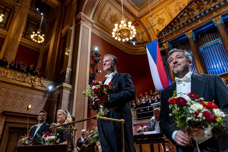 Dvořákova Praha 2023 - koncert 14/9/2023 - Česká filharmonie, S. Oramo, PFS, L. Vasilek, A. Komsi, Ch. Senn