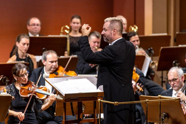 Dvořákova Praha 2023 - koncert 18/9/2023 - Orchestr Národního divadla, R. Jindra, K. Kněžíková, A. Plachetka