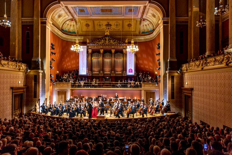 Dvořákova Praha 2023 - koncert 18/9/2023 - Orchestr Národního divadla, R. Jindra, K. Kněžíková, A. Plachetka
