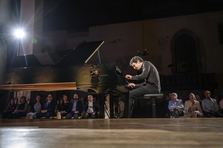 Dvořákova Praha 2023 - klavírní recitál 20/9/2023 - Giuseppe Guarrera