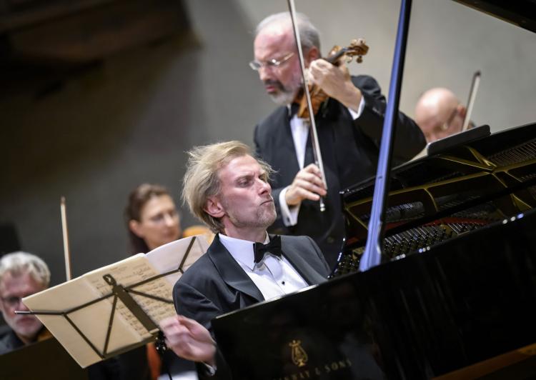 Dvořákova Praha 2023 - koncert 23/9/2023 - New European Strings, D. Sitkovetsky, I. Kahánek