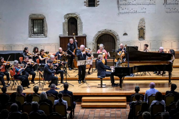 Dvořákova Praha 2023 - koncert 23/9/2023 - New European Strings, D. Sitkovetsky, I. Kahánek