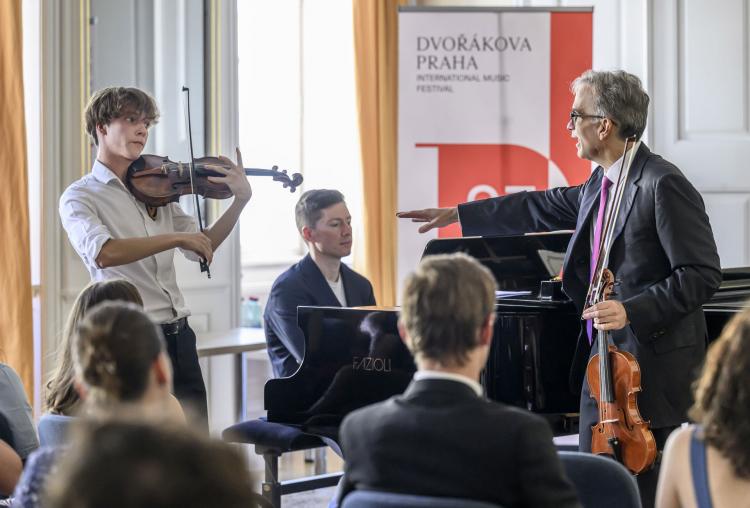 Dvořákova Praha 2023 – Masterclass 8/9/2023 – Gil Shaham