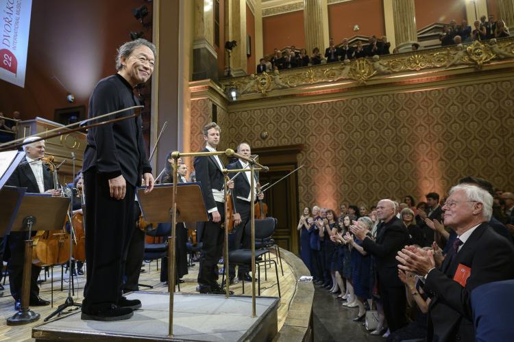 Dvořákova Praha 2022 - zahajovací koncert festivalu 8/9/2022 - Münchner Philharmoniker, Myung-Whun Chung, Pablo Ferrández