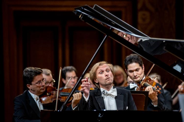 Dvořákova Praha 2023 - koncert 8/9/2023 - Tonhalle-Orchester Zürich, P. Järvi, I. Kahánek