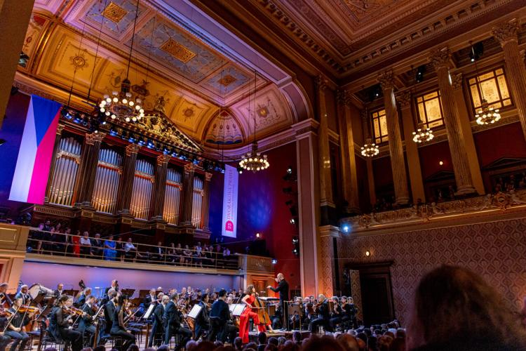 Dvořákova Praha 2023 - koncert 7/9/2023 - Tonhalle-Orchester Zürich, P. Järvi, A. Kobekina