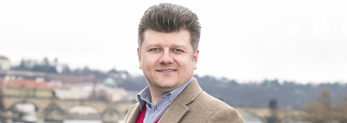 Radek Baborák - conductor, French horn