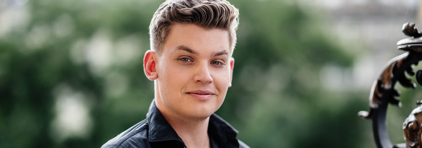 Daniel Matoušek - Gaston, Victorin