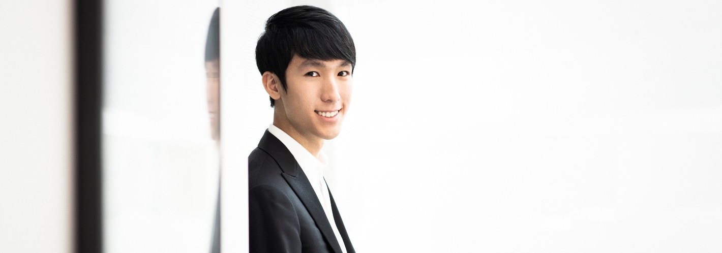 Eric Lu - klavír